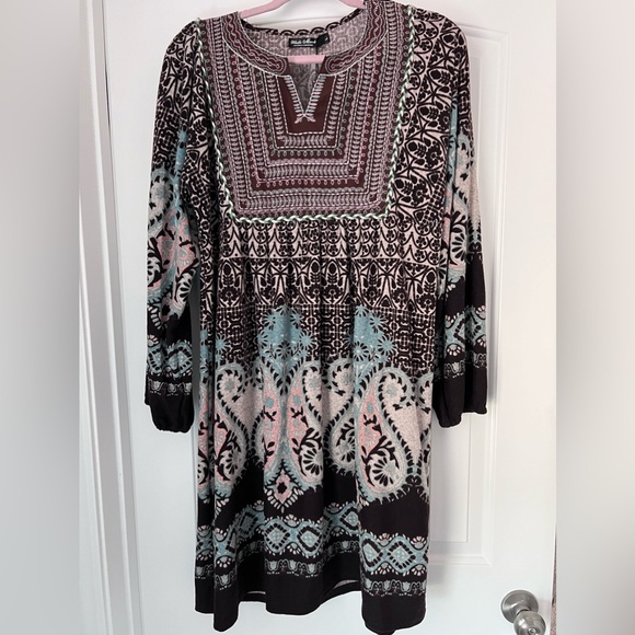 White Mark Phoebe Sweater Dress - Picture 1 of 6